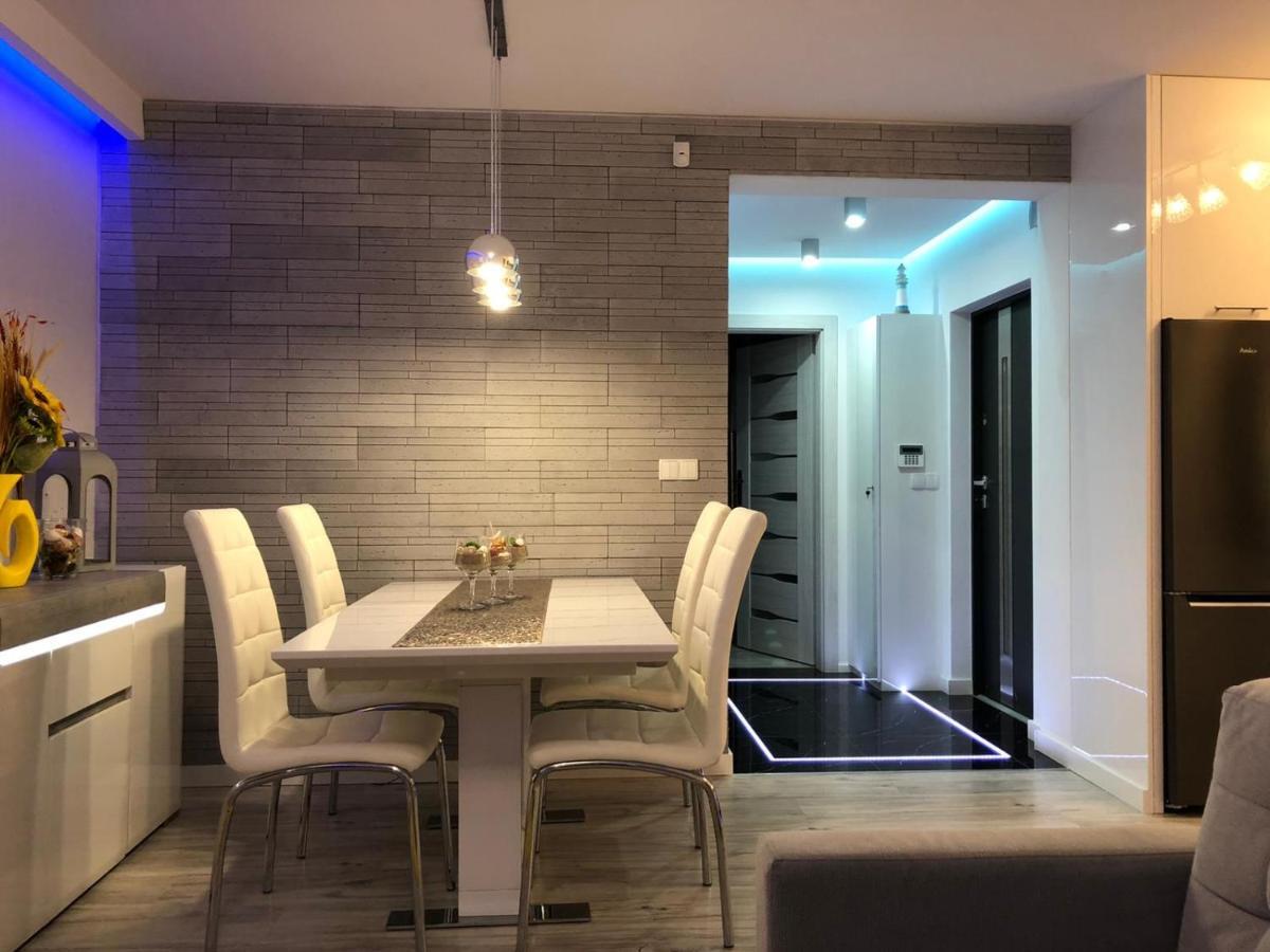 Ferienwohnung Apartament Zatoka Deluxe Z Ogrodem Debogorze Exterior foto